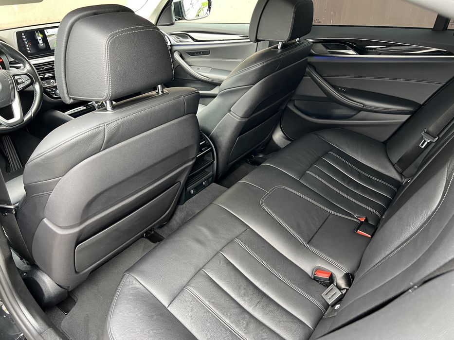 BMW Seria 5 G 30 / 520d