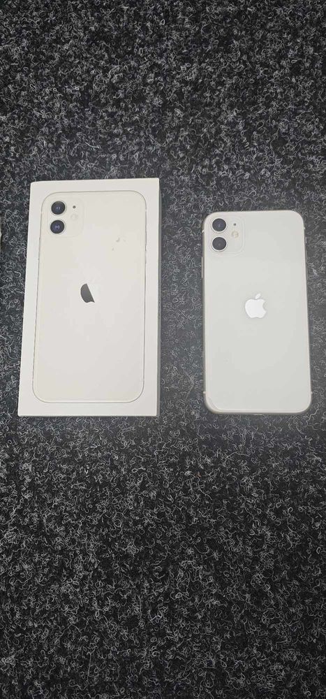 Iphone 11 alb , 64GB + 5huse + sticla protectie (NU NEGOCIEZ)