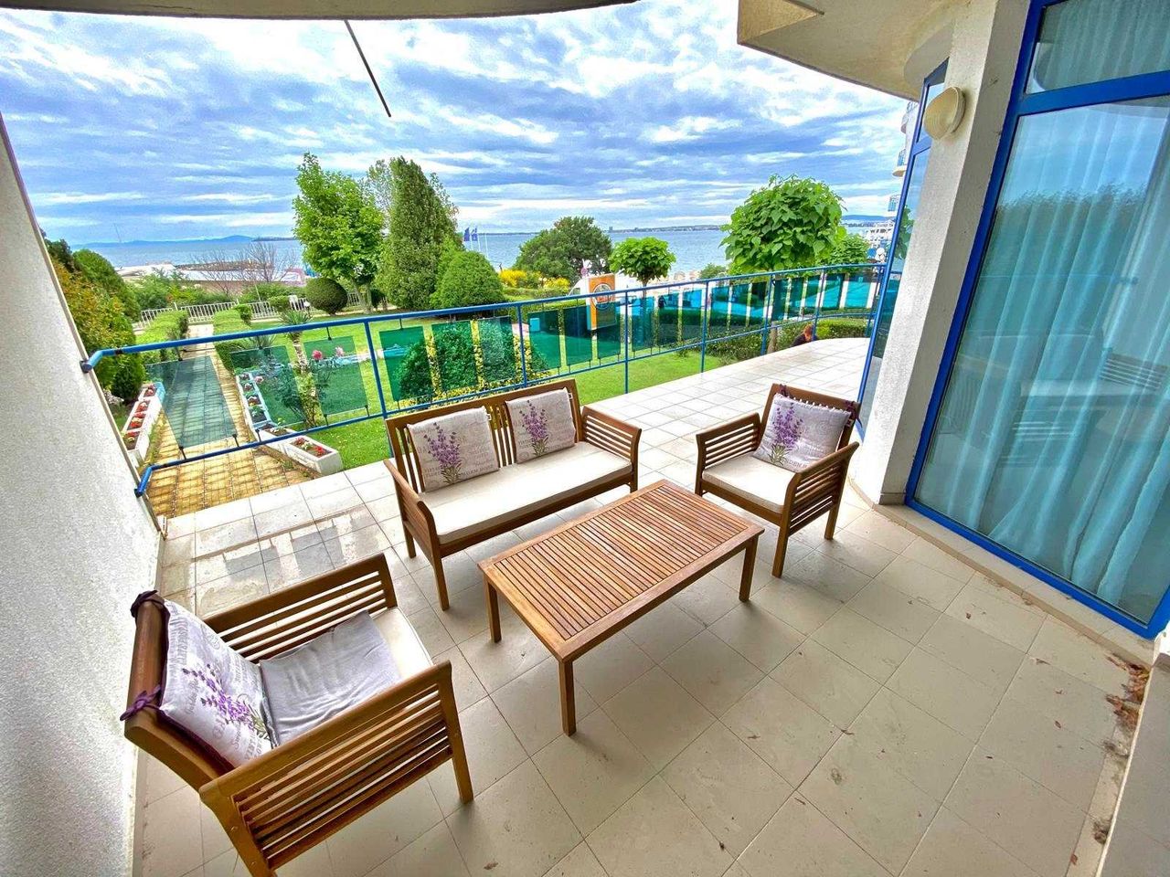 Продава се Многостаен апартамент в к.к. Слънчев бряг - 262 кв.м за 1138 €/кв.м - Снимка #21