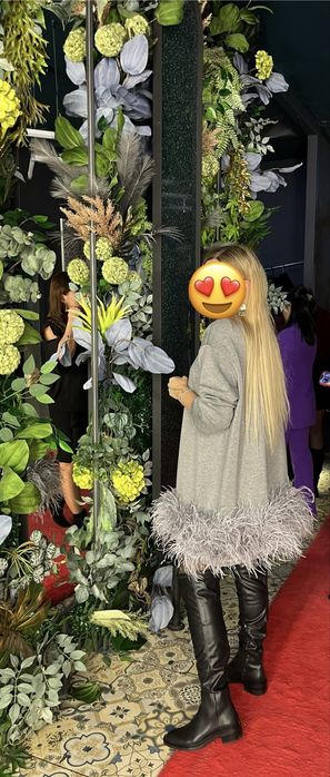 Платье нарядное продам за хорошую цену