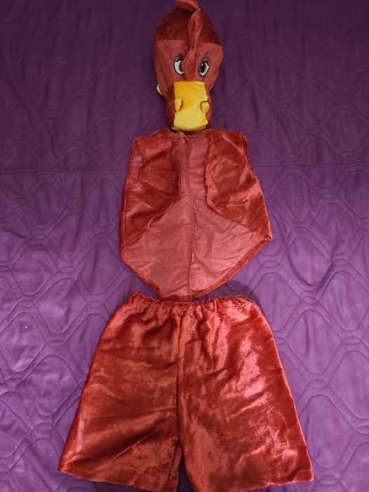 Продам новогодние костюмы