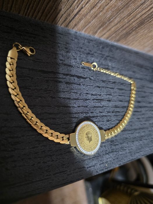 Bratara otel inoxidabil placata cu aur.