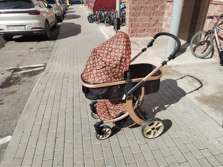 Продам коляску срочно!