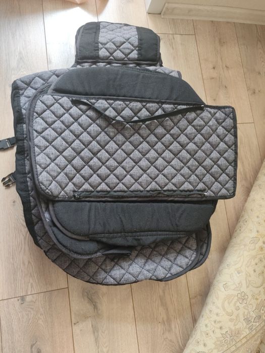 Чехлы на сиденья автомобиля