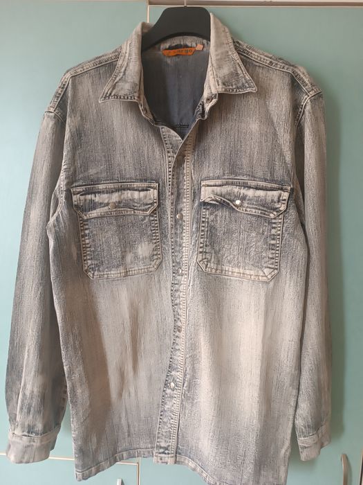 Рубашка мужская под джинсу.