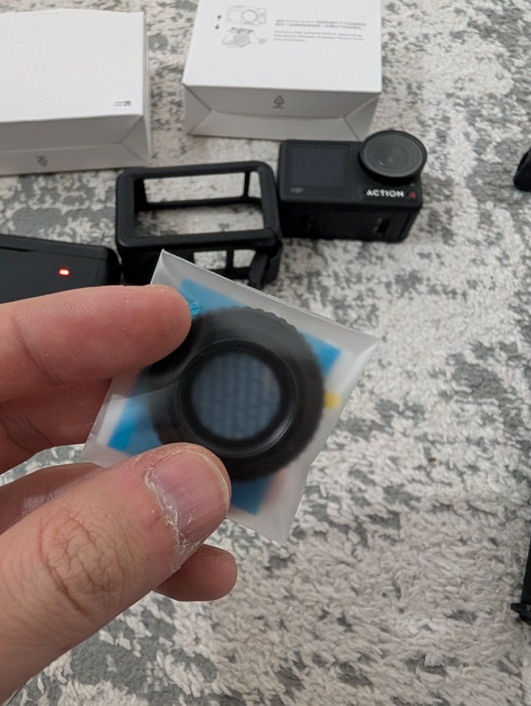 DJI ocmo action 4 adventure combo