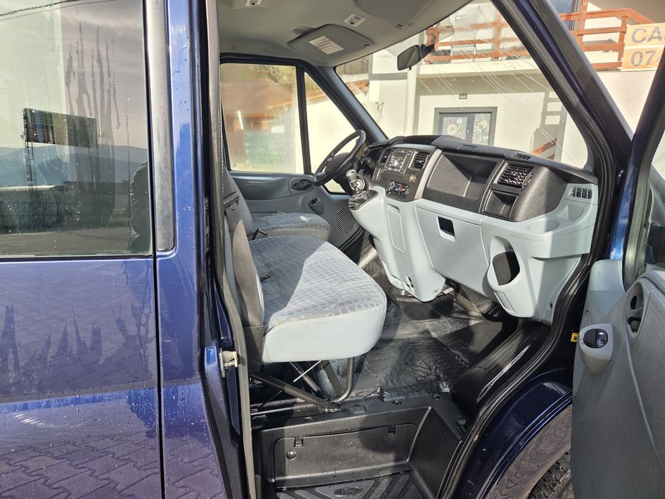 Ford Transit doka/6 locuri+bena/2013/2.2/euro 5/aer conditionat