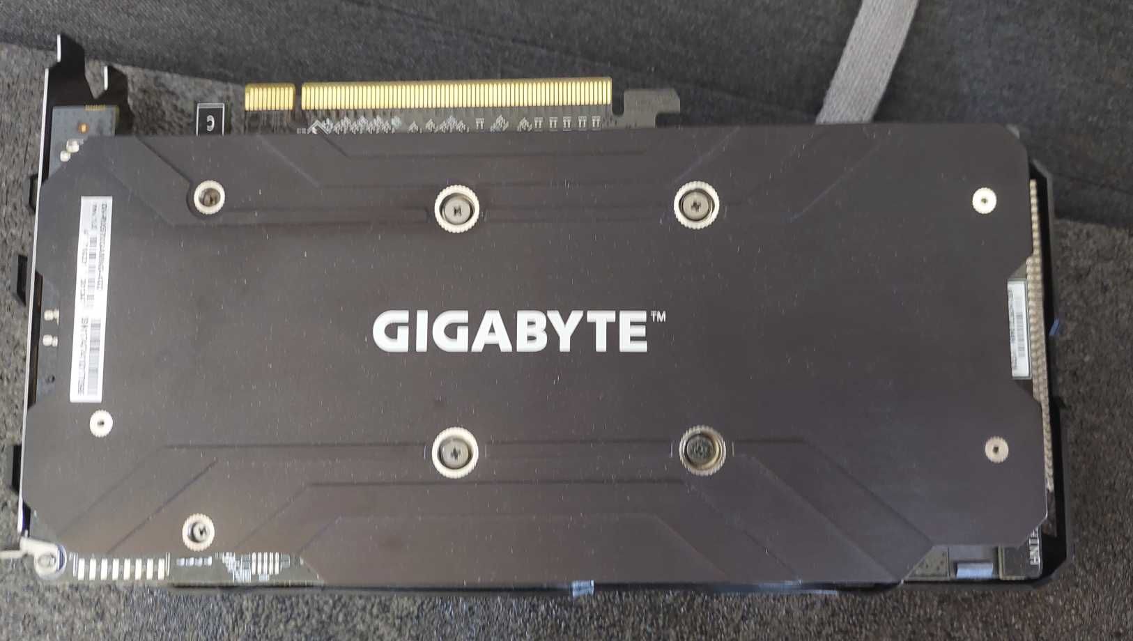 Видео карта Gigabyte RX 570 4GB (AMD Radeon)