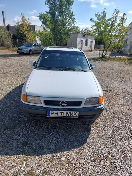 Vand Opel Astra F 1993 perfect functional sau pentru RABLA 2025