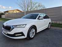 Skoda Octavia. 4