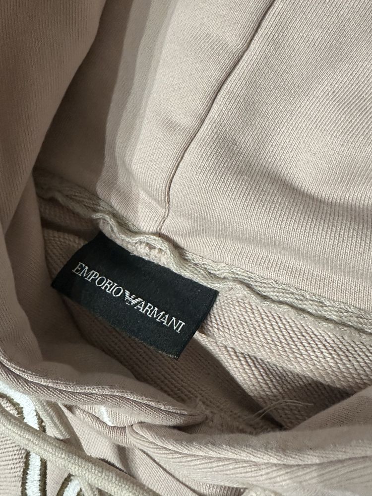 Emporio Armani-М,Суитчер