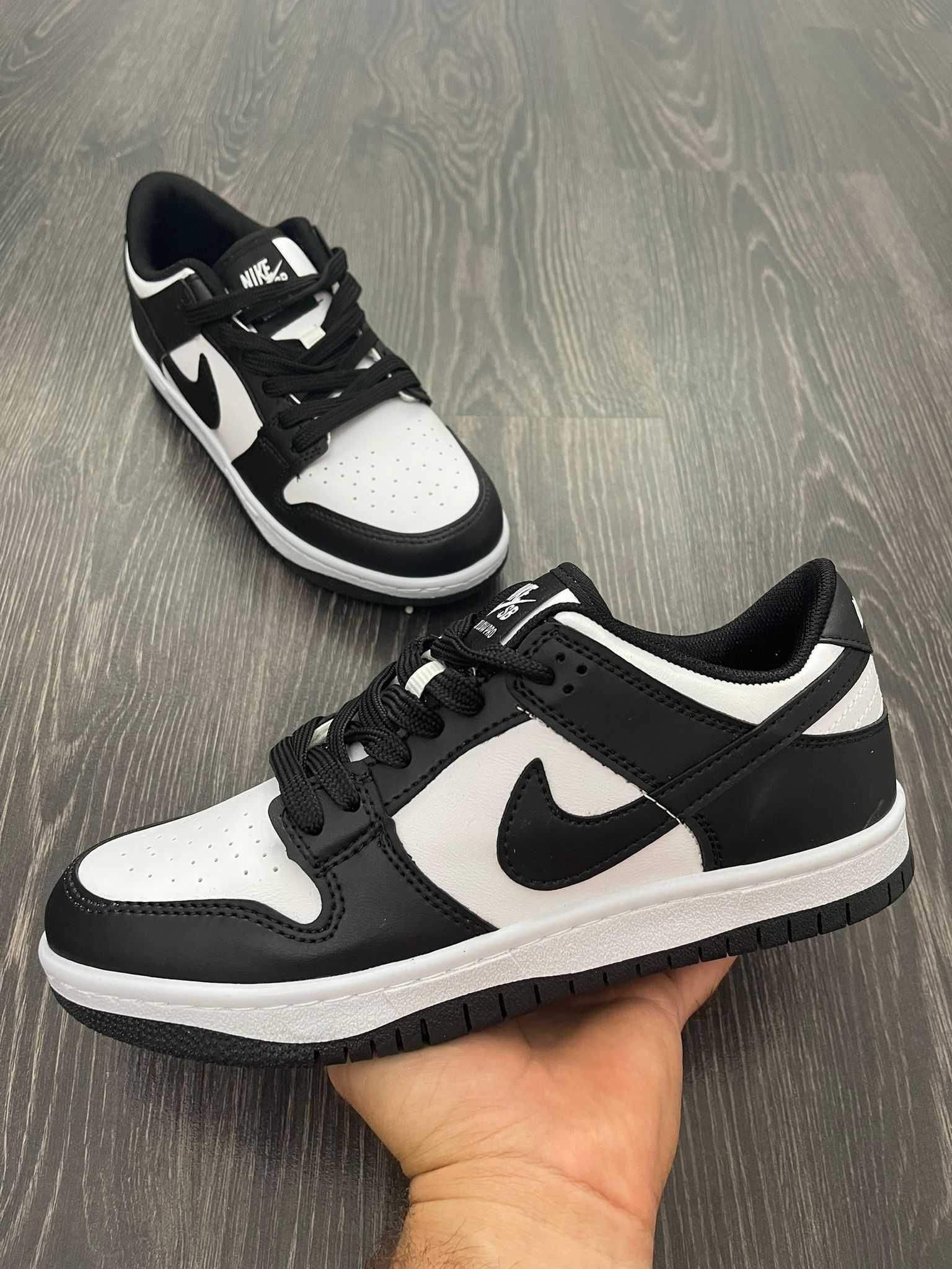 NIKE Dunk Low Panda l UNISEX l Pret Redus