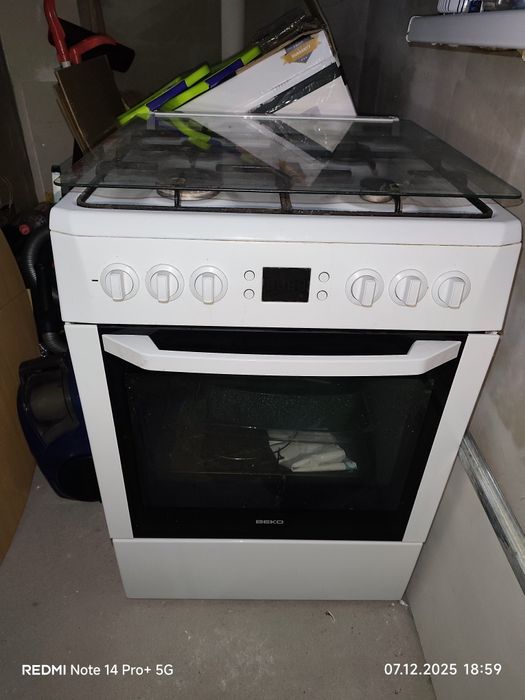 Газ плита Beko csm-62320GW