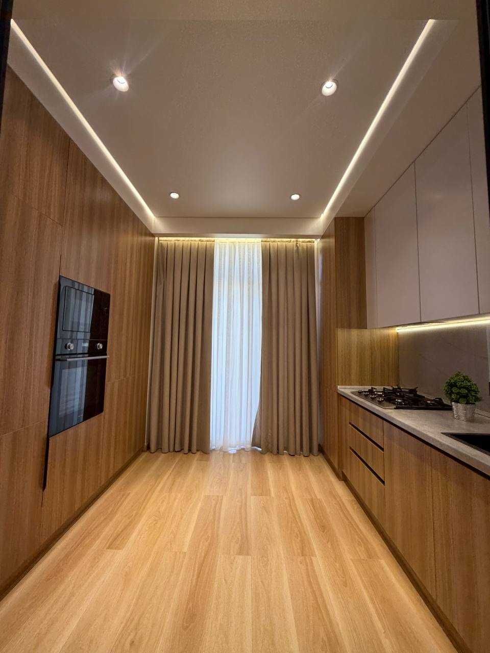 ул.Ш.Руставели ЖК Якк Сити Молл 3-комн 8/10 75 м²+5 м² бал евроремонт