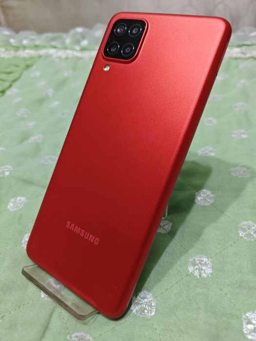 Продам смартфон Samsung A12, 64GB