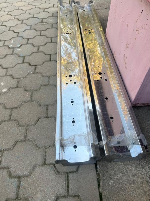Продам задний брусс