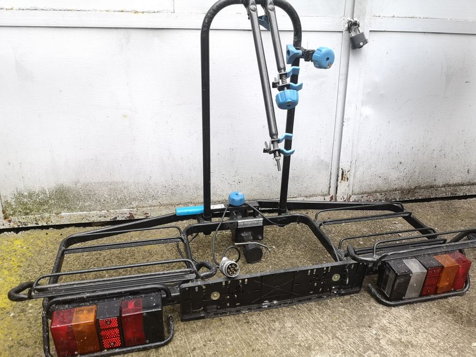 Suport transport 3 biciclete prindere carlig remorcare masina e bike