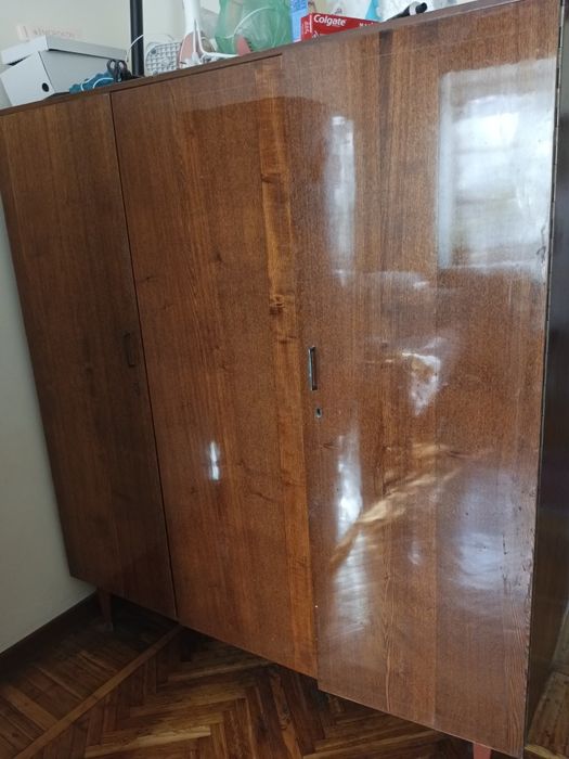 Платяной шкаф советского периода