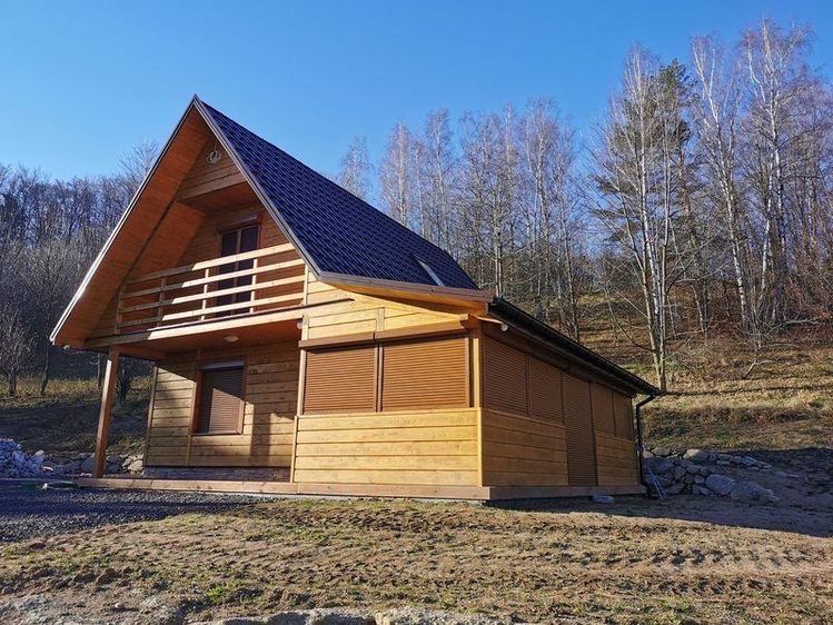 Cabane de gradina și de locuit