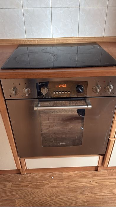 Духовка с плитой kaiser