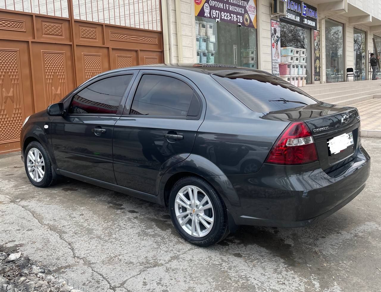 Nexia r3 juda yaxwi