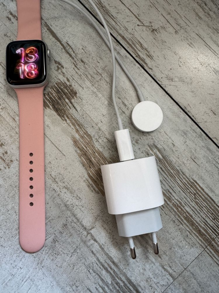 Apple watch SE 2024 100% батерия!