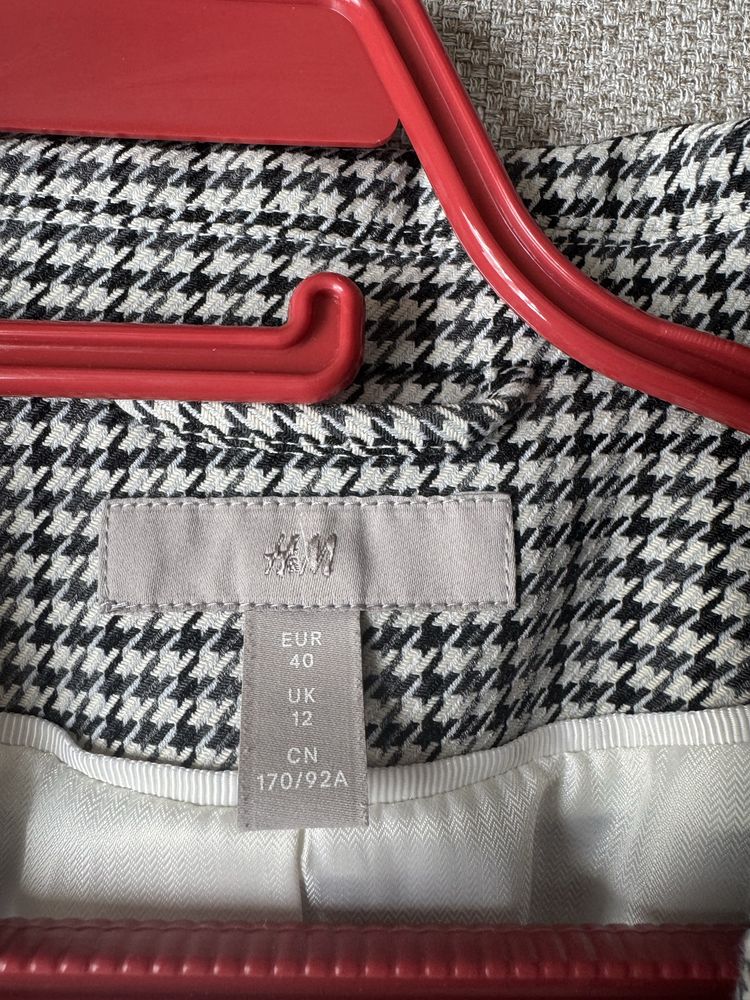 Дамско сако H&M , размер М