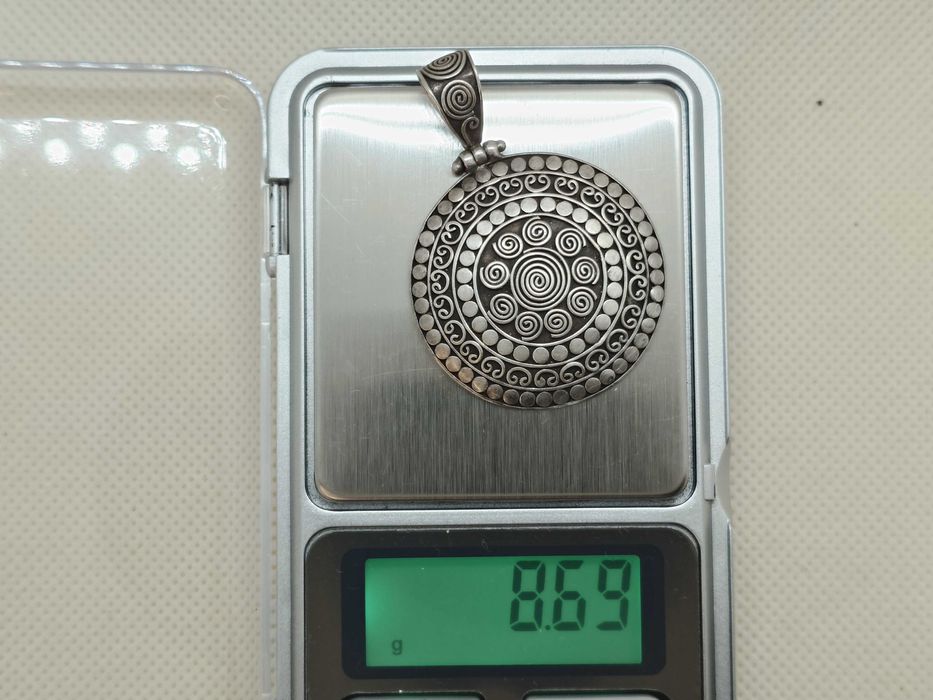 Pandantiv rotund din argint 925 cu spirale