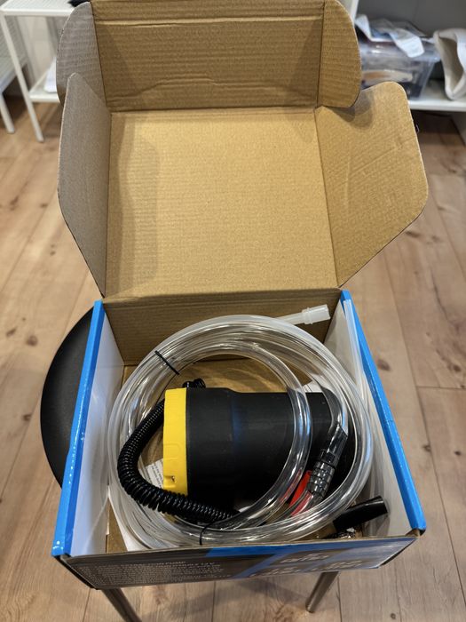 Pompa extractie 12V portabilă. Pompa transfer motorina si ulei