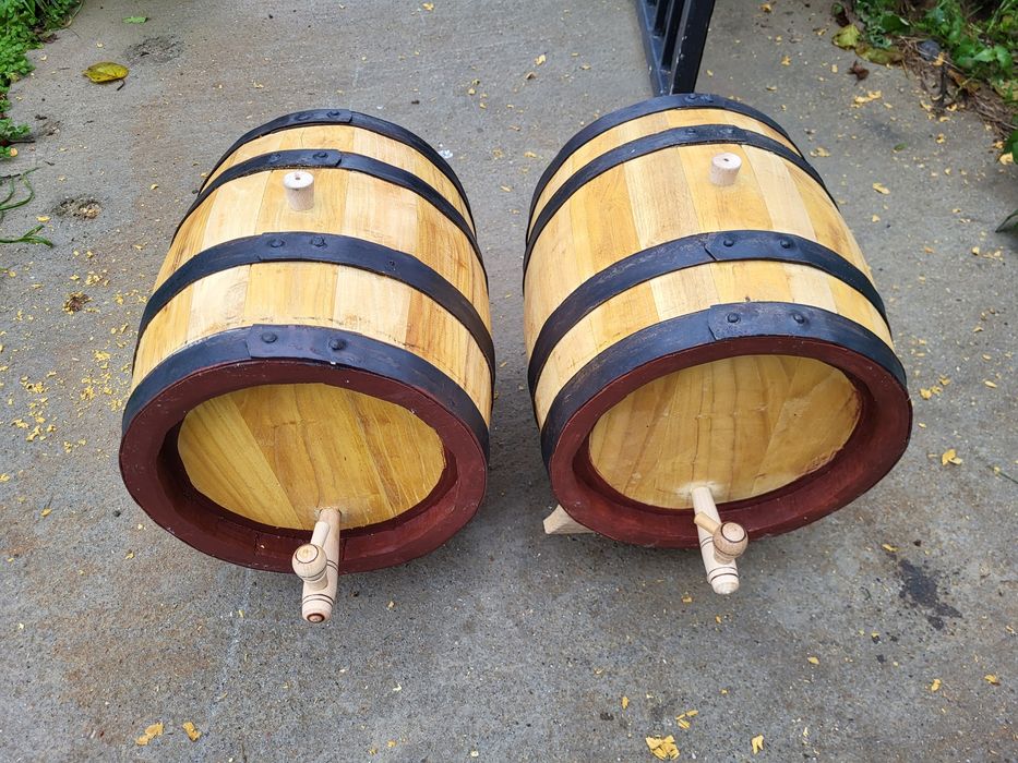 Butoaie lemn de dud stejar și salcâm derivate din butoaie