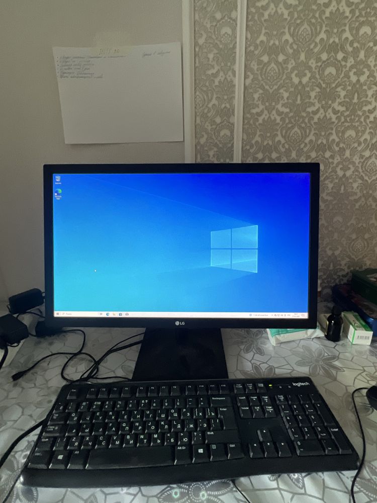 Продам срочно компьютер