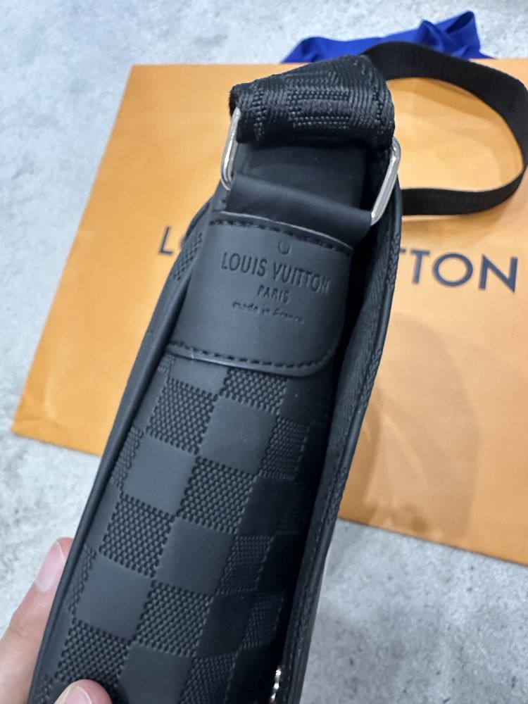 Мъжка чанта Louis Vuitton