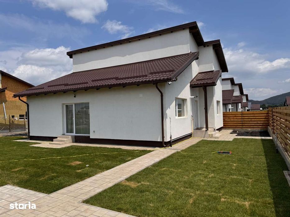 Comision 0% - Casa 3 camere, Sanpetru- Prima inchiriere