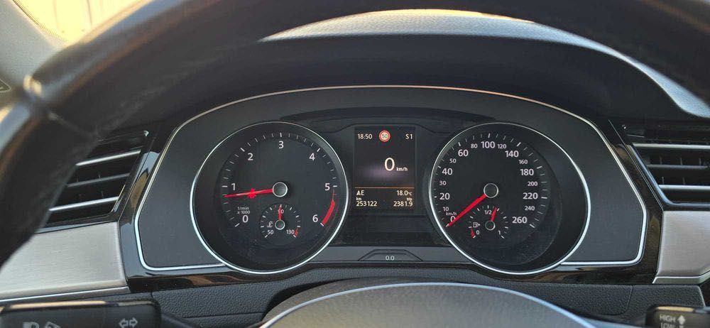 Vând VW Passat 2.0 TDI 150Cp 2015