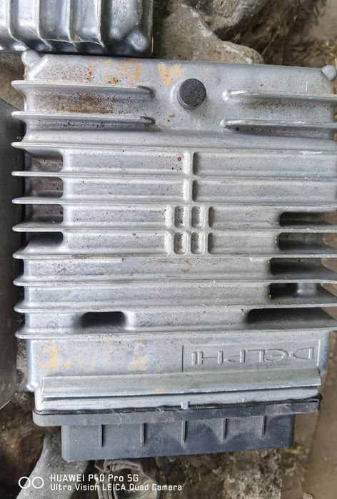 Продавам няколко компютъра за различни марки коли