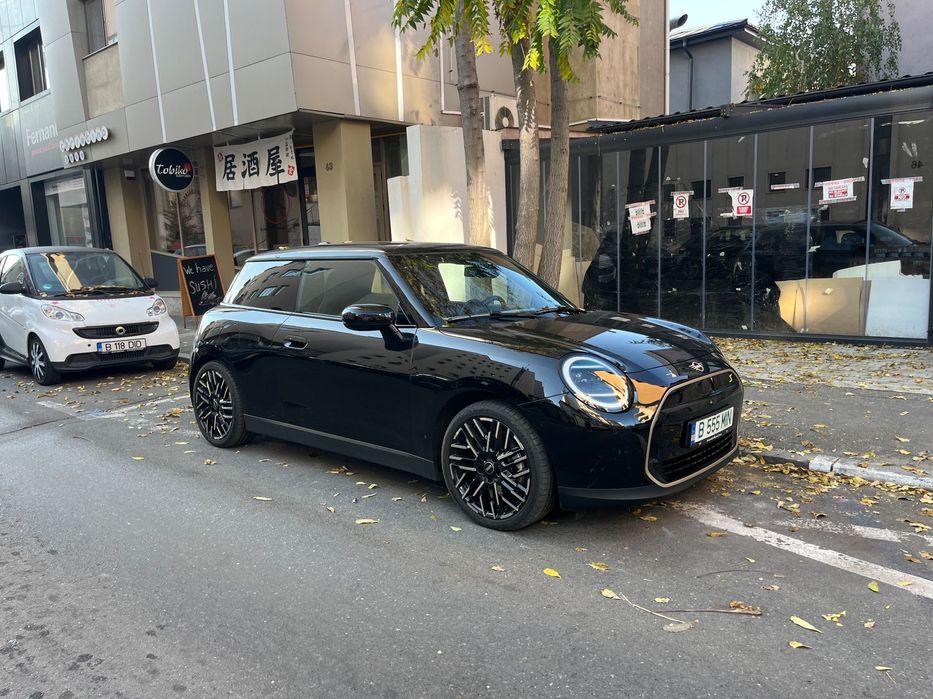 Mini Cooper SE MINI Cooper SE Electric, ULTIMUL MODEL, Pachet XL, 8500km, TVA inclus