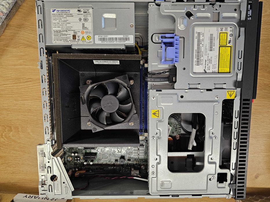 Офис компютър Lenovo ThinkCentre M700s SFF i5-6400