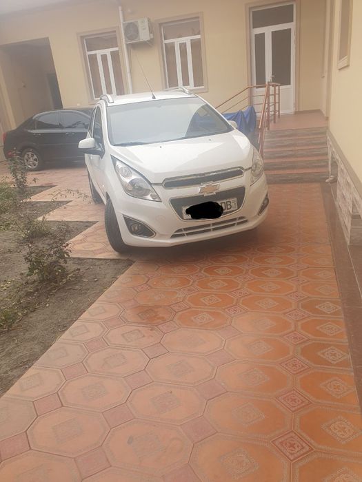 Chevrolet Spark 2013 2 pazitsa