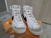 Nike Blazer mid 77