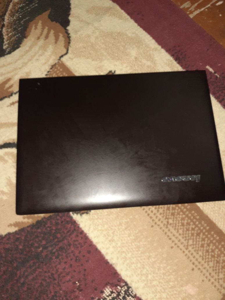Lenovo ноутбук core i7 8гб/1тб сатылады