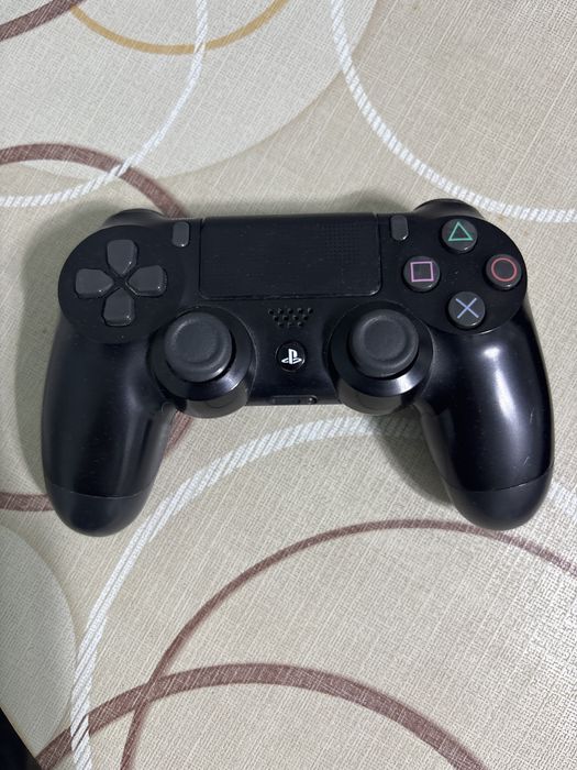 Playstation 4 pro 1TB