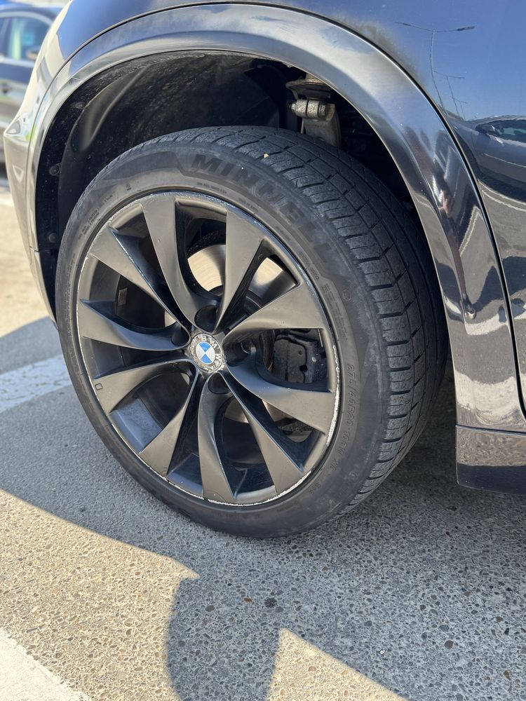 Jante bmw X5 E70 X6  E71 M style 227 OEM R20