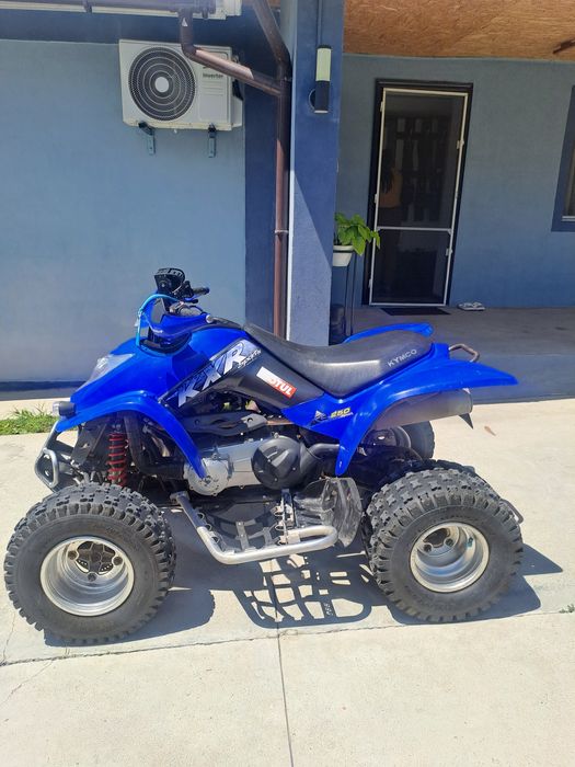 Vând atv Kymco kxr 250