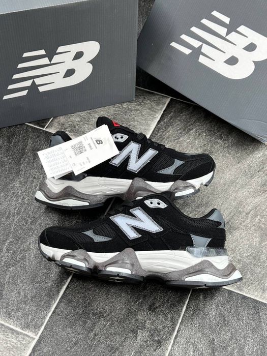 Adidasi New Balance noi