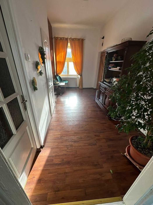 Spatiu de inchiriat in Sebes ultracentral 40 mp et 1 bd.Lucian Blaga