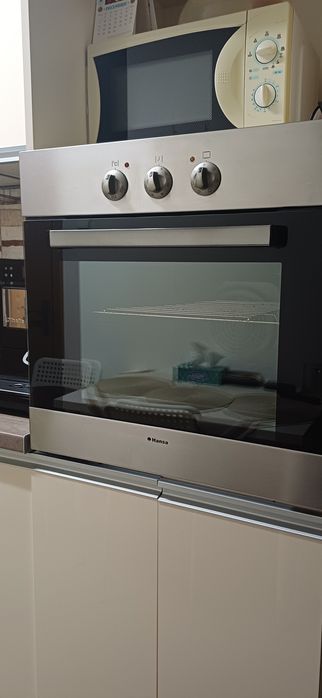 Cuptor electric incorporabil