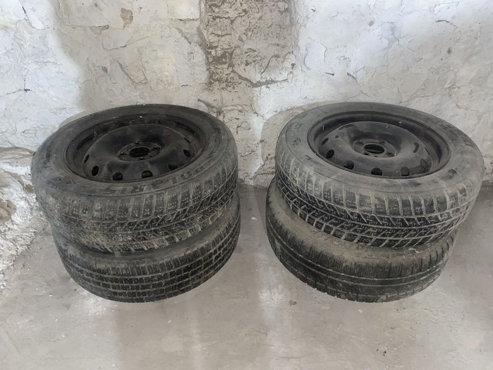 Vand set 4 roți Dacia Logan M+S 185/65R15