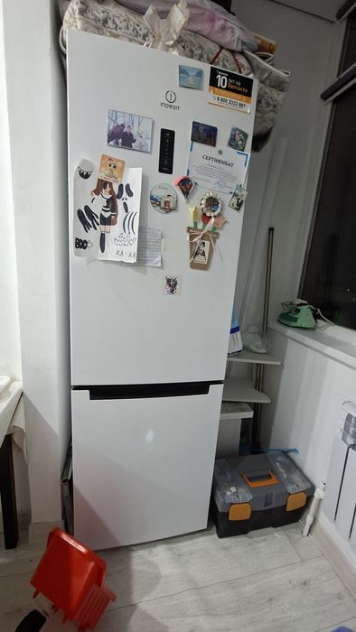 Продам холодильник