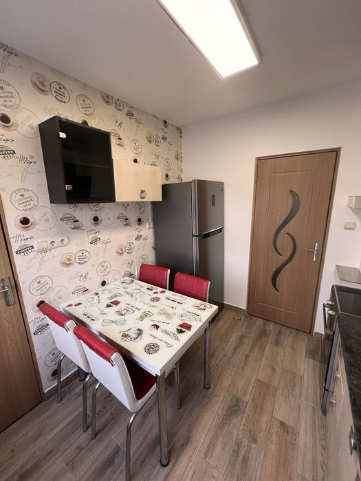 Vand sau schimb Apartament 2 camere Central