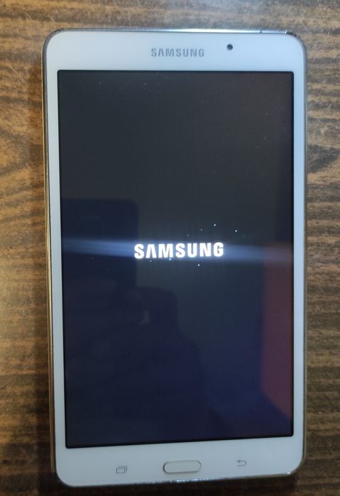 Tableta Samsung Galaxy TAB 4
